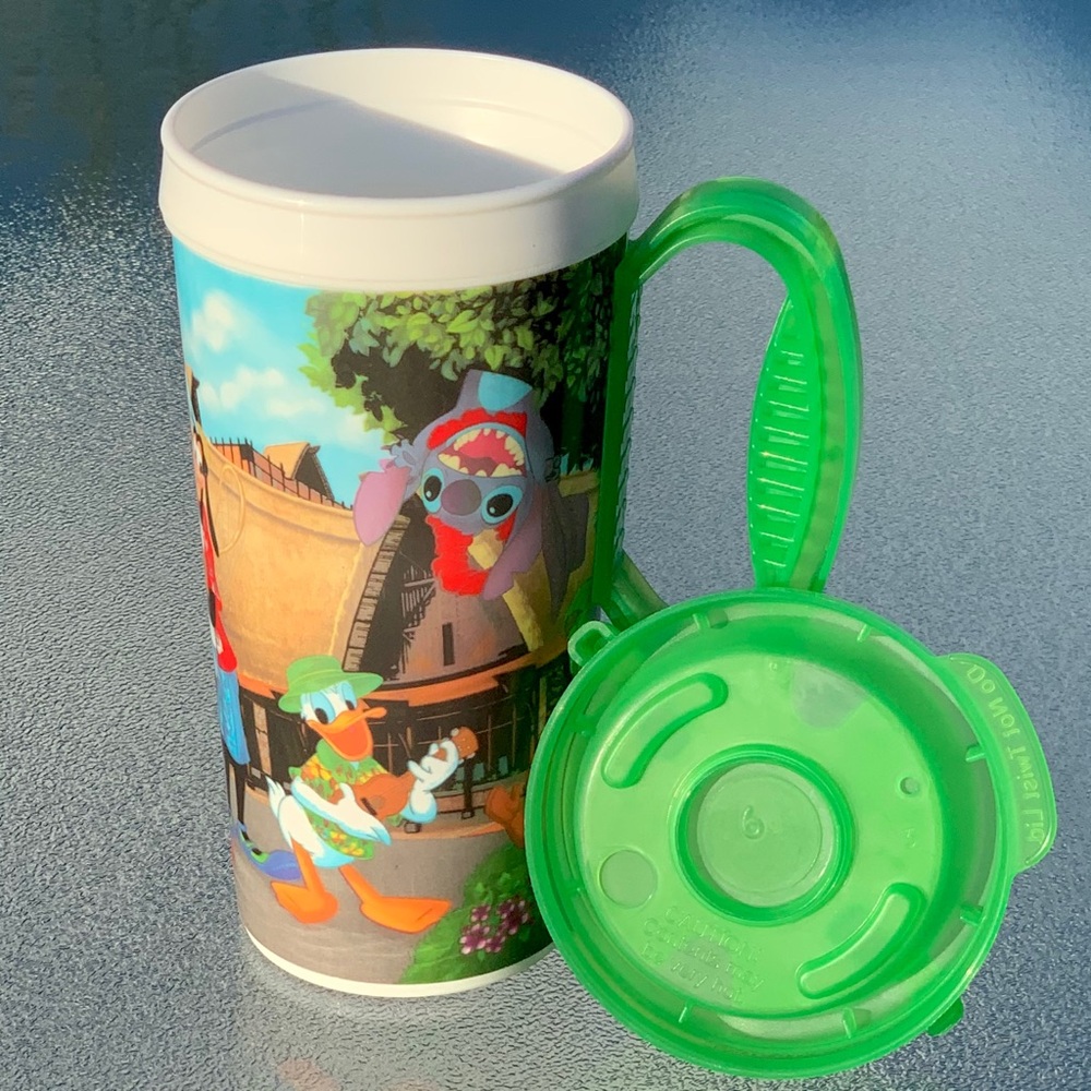 Disney Aulani Hawaii Resort Travel Tumbler Mug, Bright Green Handle and Lid - Picture 6 of 9